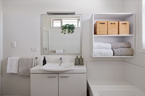 Photo of property in 23 Moana Road, Okitu, Gisborne, 4010