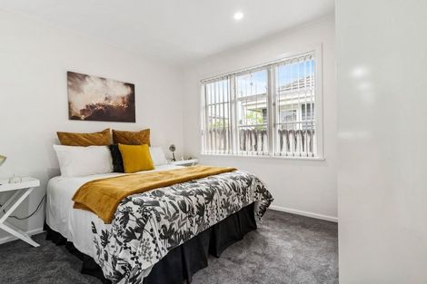 Photo of property in 1/18 Plunket Avenue, Papatoetoe, Auckland, 2104