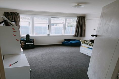 Photo of property in 27 Hollyford Avenue, Bryndwr, Christchurch, 8053