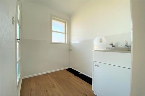 Photo of property in 87 Willerton Avenue, New Lynn, Auckland, 0600