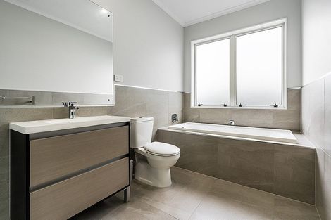 Photo of property in 24 Tyler Davies Drive, Red Beach, 0932