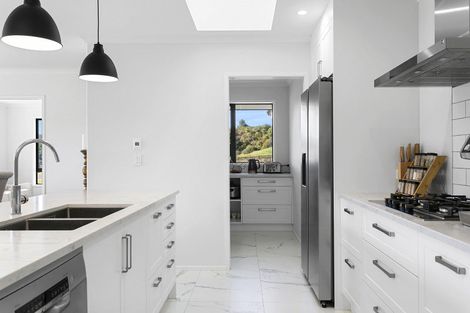 Photo of property in 1 Lemonwood Lane, Kinloch, Taupo, 3377