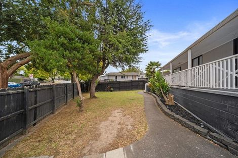 Photo of property in 1/19 Nearco Street, Randwick Park, Auckland, 2105