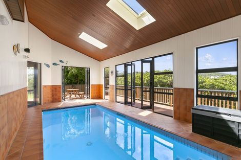 Photo of property in 19 George Gee Drive, Korokoro, Lower Hutt, 5012