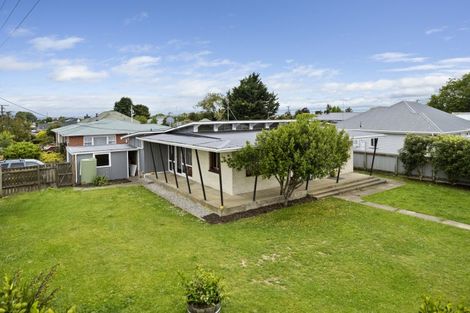 Photo of property in 27 Weraroa Road, Levin, 5510