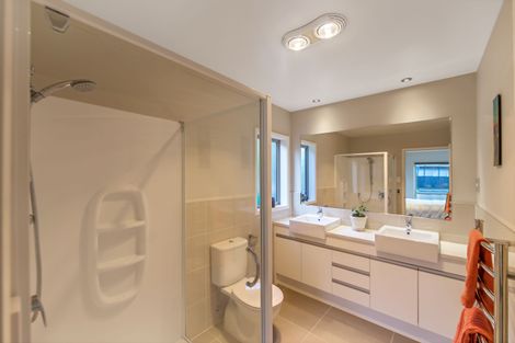 Photo of property in 11 Sibling Court, Silverdale, 0932