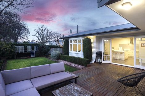 Photo of property in 10 Rayburn Avenue, Papanui, Christchurch, 8053
