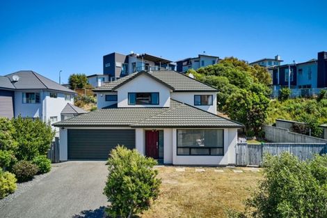 Photo of property in 9 Aspiring Terrace, Aotea, Porirua, 5024