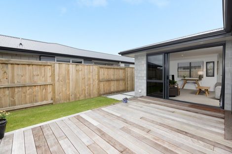 Photo of property in 204 Te Okuroa Drive, Papamoa, 3118