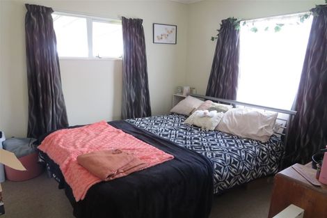 Photo of property in 18a Shortt Street, Foxton Beach, Foxton, 4815