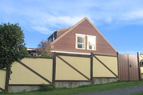 Photo of property in 92 Eskdale Road, Papakowhai, Porirua, 5024