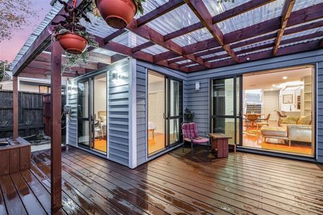 Photo of property in 13a Pomaria Road, Henderson, Auckland, 0610