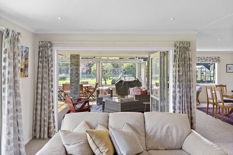 Photo of property in 8 Camellia Lane, Carterton, 5713