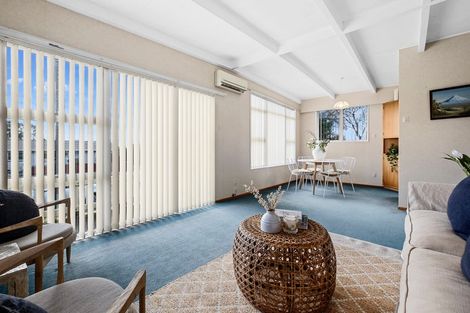 Photo of property in 3/341 Devon Street West, New Plymouth, 4310