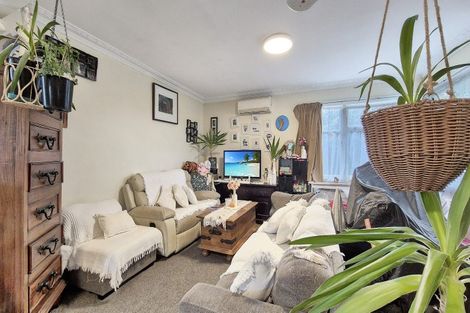 Photo of property in 11 Coulter Road, Owhata, Rotorua, 3010