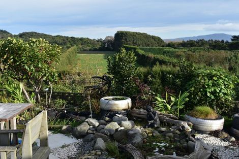 Photo of property in 22 He Awa Crescent, Waikanae, 5036