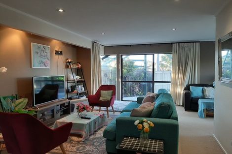 Photo of property in 90b Simmental Crescent, Somerville, Auckland, 2014
