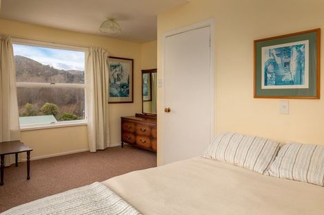 Photo of property in 2 Kelso Street, Roxburgh, 9500