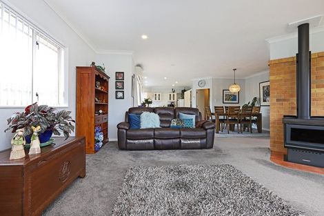 Photo of property in 59 Whiting Crescent, Greenmeadows, Napier, 4112