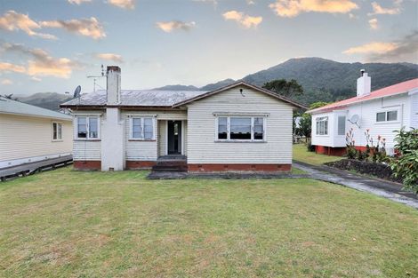 Photo of property in 76 Centennial Avenue, Te Aroha, 3320