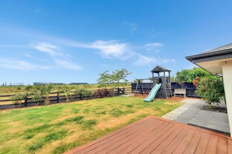 Photo of property in 40 Brockelbank Drive, Kaiapoi, 7630