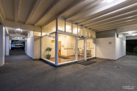 Photo of property in Grosvenor Flats, 19 Cottleville Terrace, Thorndon, Wellington, 6011