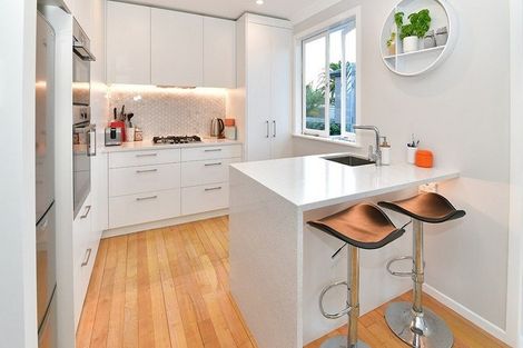 Photo of property in 57 Rosedale Road, Pinehill, Auckland, 0632