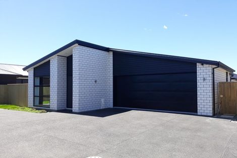 Photo of property in 14 Perendale Street, Belfast, Christchurch, 8051