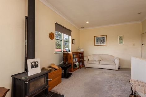 Photo of property in 28 Chesterton Street, Johnsonville, Wellington, 6037