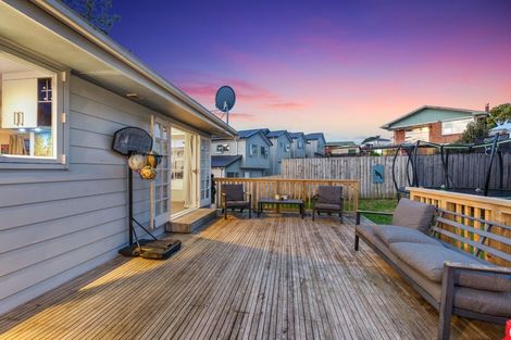 Photo of property in 142 Ti Rakau Drive, Pakuranga, Auckland, 2010