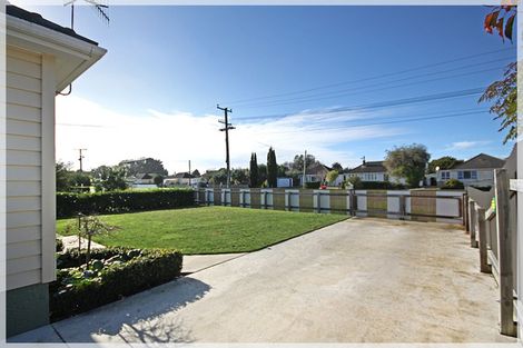 Photo of property in 9 Easton Street, Foxton, 4814