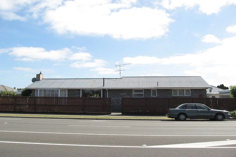 Photo of property in 354 Yaldhurst Road, Russley, Christchurch, 8042