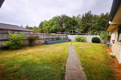 Photo of property in 35 Milbrook Place, Chartwell, Hamilton, 3210