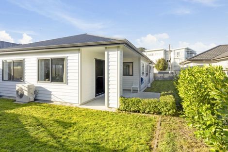 Photo of property in 100 Farmer Crescent, Taita, Lower Hutt, 5011