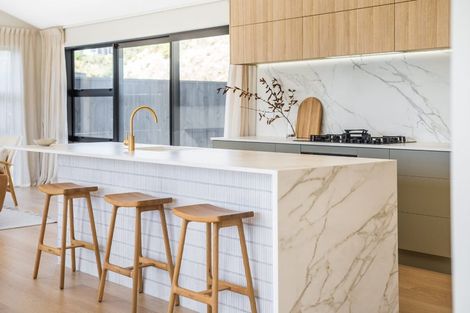 Photo of property in 75 Queen Charlotte Drive, Aotea, Porirua, 5024