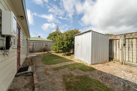 Photo of property in 5 Pohutukawa Grove, Titahi Bay, Porirua, 5022