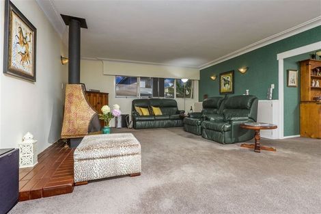 Photo of property in 3 Jellicoe Road, Murrays Bay, Auckland, 0630