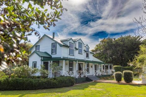 Photo of property in Dippers Halll, 28 Bell Street, Otane, 4202