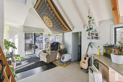 Photo of property in 80a Nottingham Street, Karori, Wellington, 6012