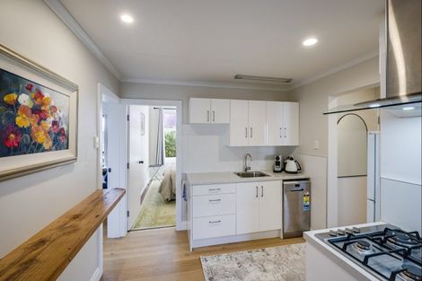 Photo of property in 461 Saint Georges Road, Havelock North, 4130