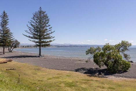 Photo of property in 4/32 Charles Street, Westshore, Napier, 4110