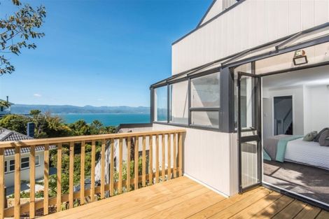 Photo of property in 33 Homebush Road, Khandallah, Wellington, 6035