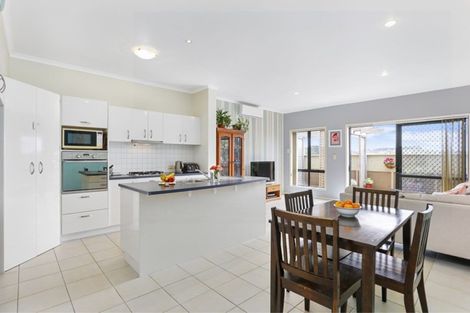Photo of property in 20 Quarter Deck Lane, Gulf Harbour, Whangaparaoa, 0930
