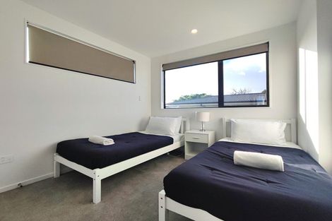 Photo of property in 1/25 Abbotleigh Avenue, Te Atatu Peninsula, Auckland, 0610