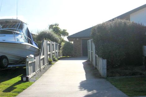 Photo of property in 36 Beachlands Place, Papamoa Beach, Papamoa, 3118