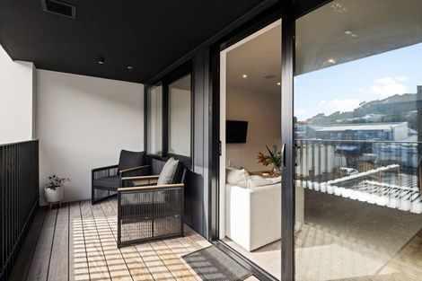 Photo of property in 210/2 Onepu Road, Kilbirnie, Wellington, 6022