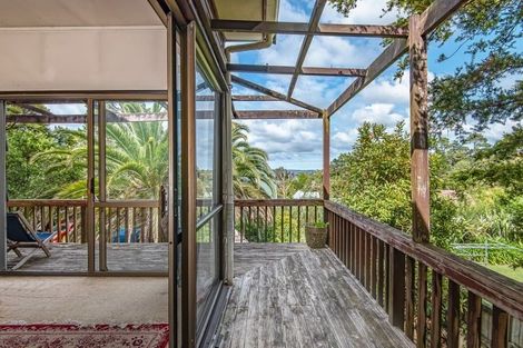 Photo of property in 45 Tauhinu Road, Greenhithe, Auckland, 0632