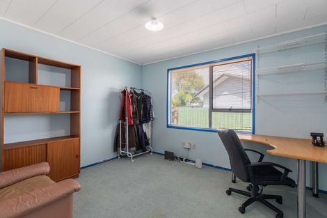 Photo of property in 4 Blanche Way, Half Moon Bay, Auckland, 2012