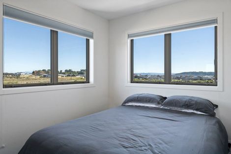 Photo of property in 30 Wai Terrace, Wharewaka, Taupo, 3330