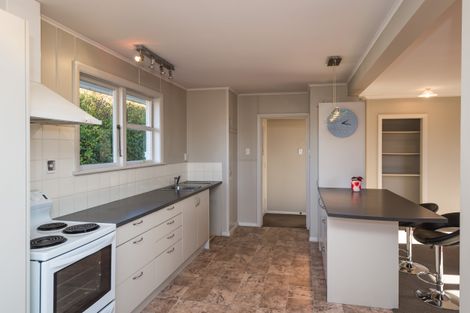 Photo of property in 35 Fenchurch Street, Redwood, Christchurch, 8051